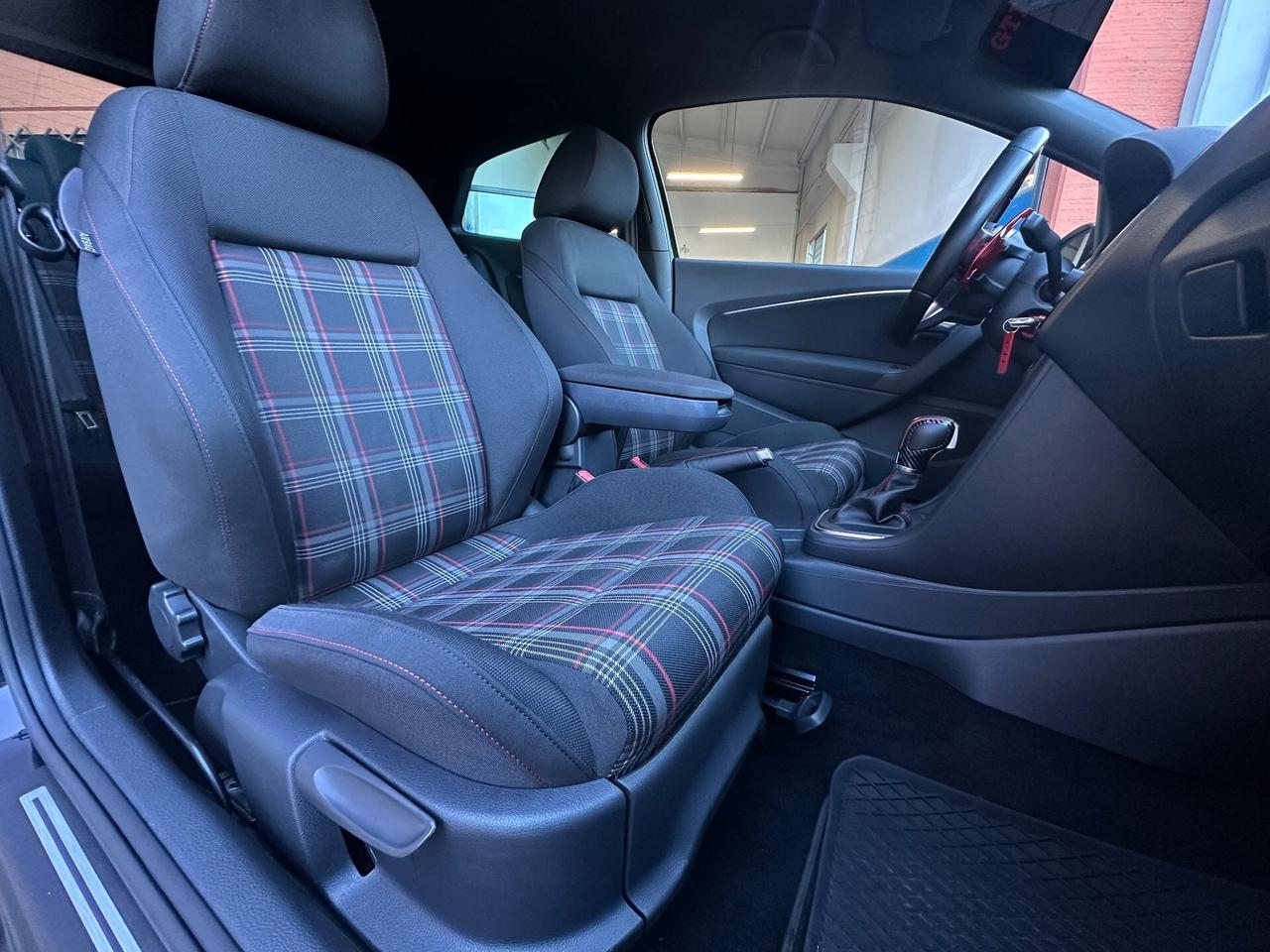 Volkswagen Polo GTI 1.8 192cv