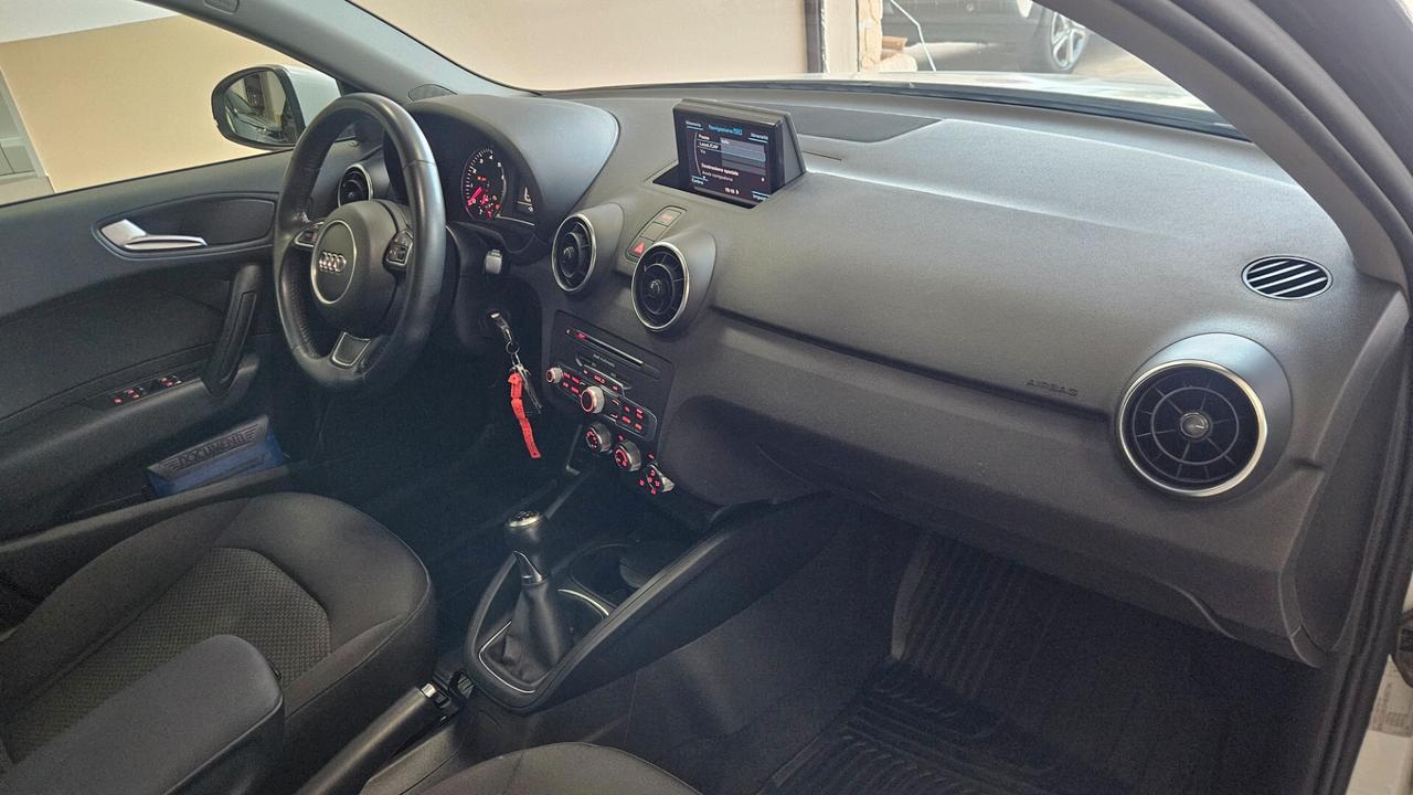 Audi A1 1.0 TFSI ultra Admired