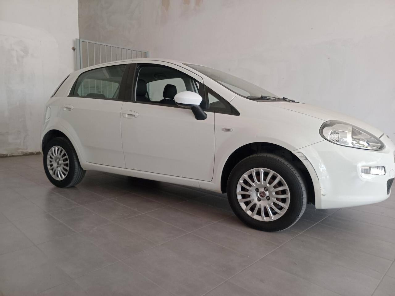 Fiat Punto 1.4 8V 5 porte Natural Power Street