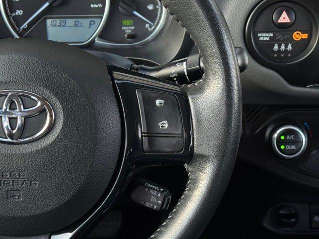 TOYOTA Yaris 1.5 Hybrid 5 porte Business Iva.esp. Unip Neop