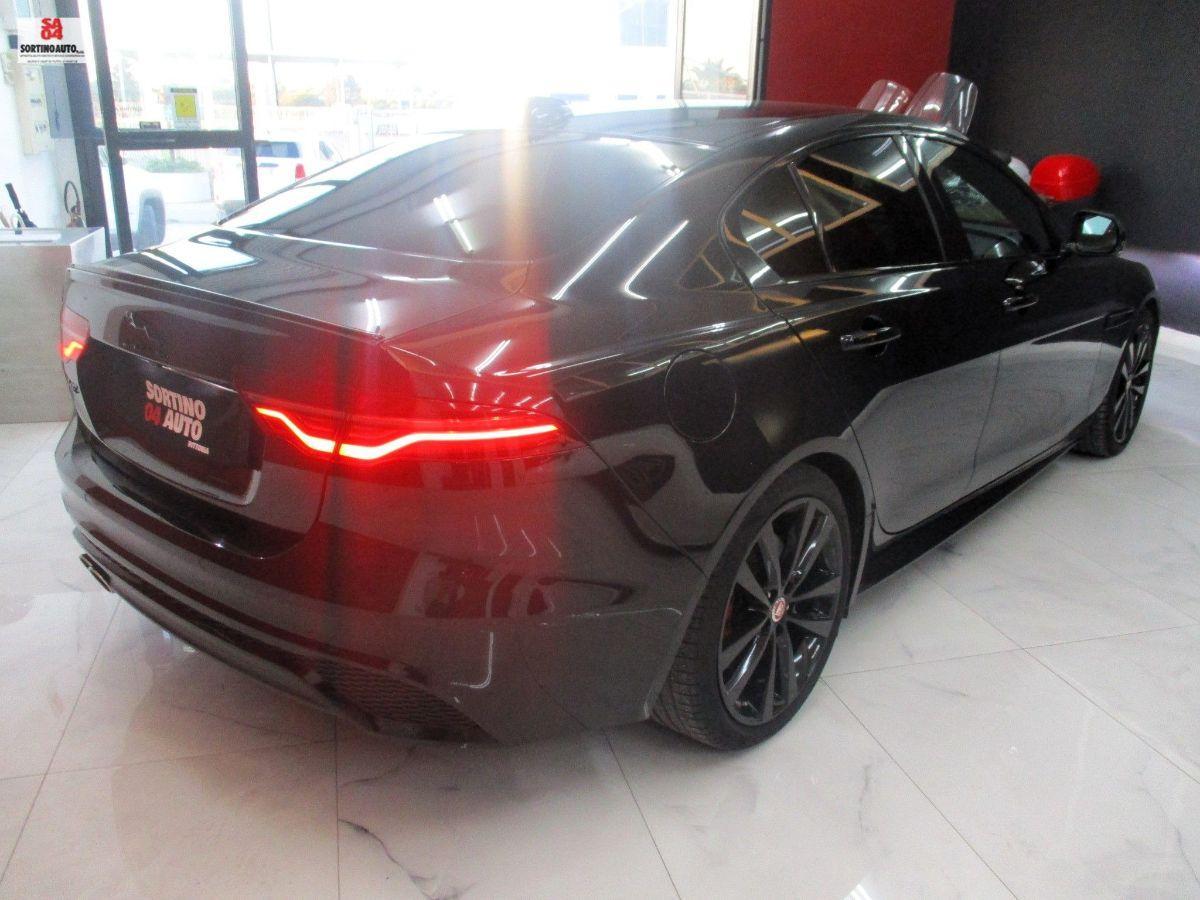 JAGUAR XE 2.0D 204cv aut. R-Dynamic SE-KM40000