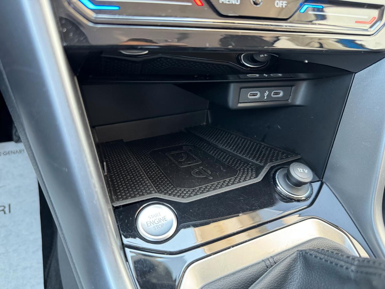 Volkswagen T-Roc 1.0 tsi Edition Plus 115cv / NO VINCOLI
