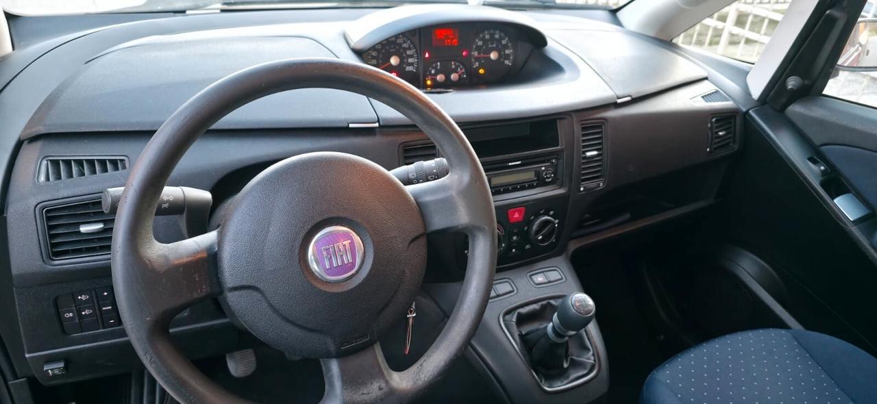 Fiat Idea 1.4 BlackEnergy GPL valido neopatentati