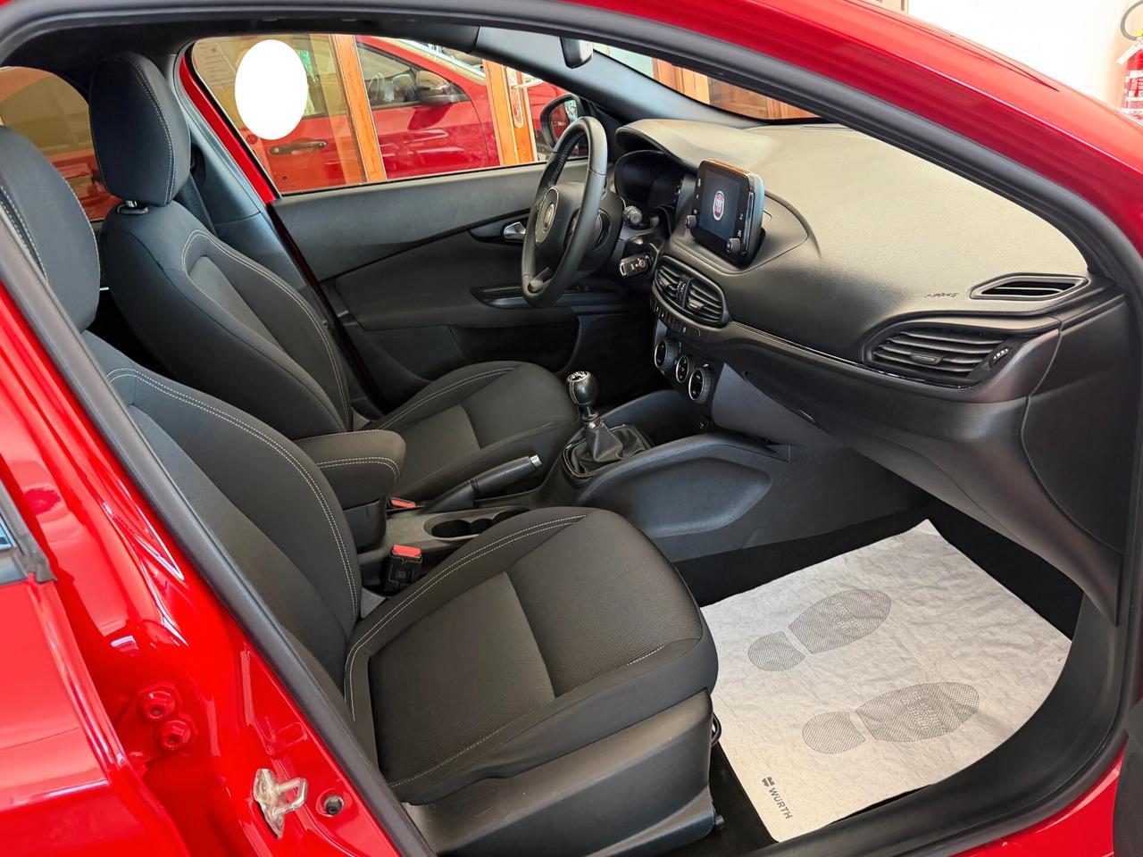 Fiat Tipo 1.6 M.JET 120 cv. 5 porte SPORT