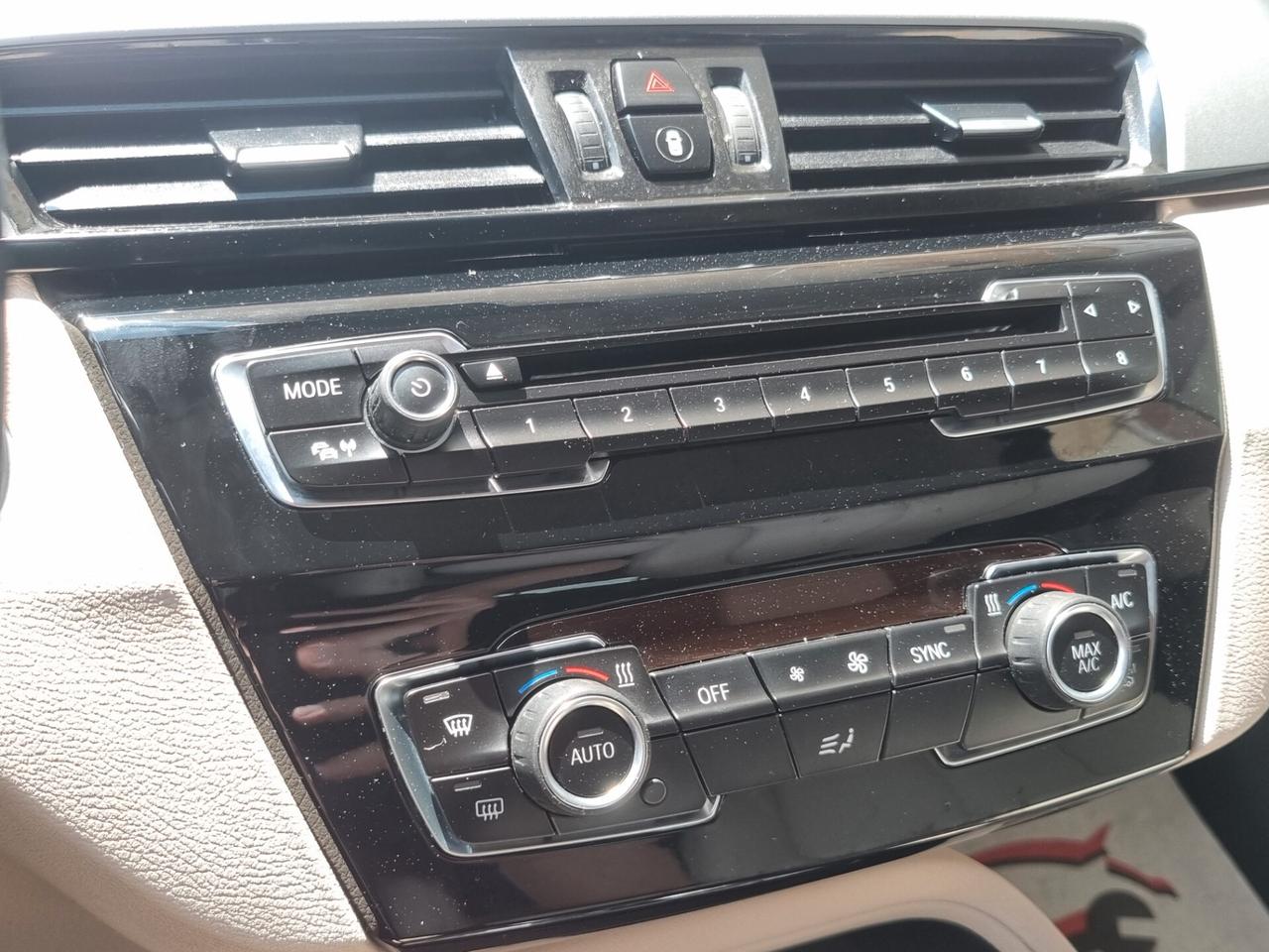 BMW X1 F48 2019 sdrive18d Advantage auto