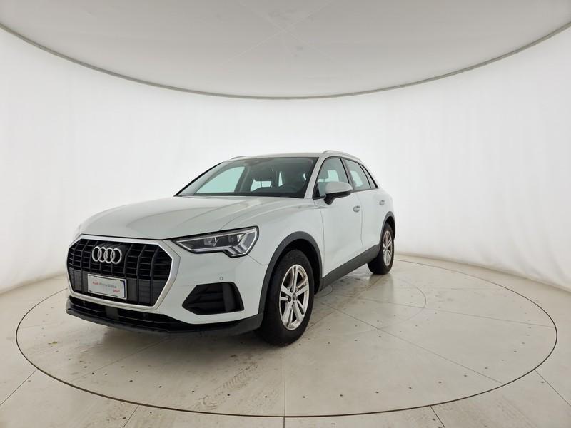 Audi Q3 35 2.0 tdi business s-tronic