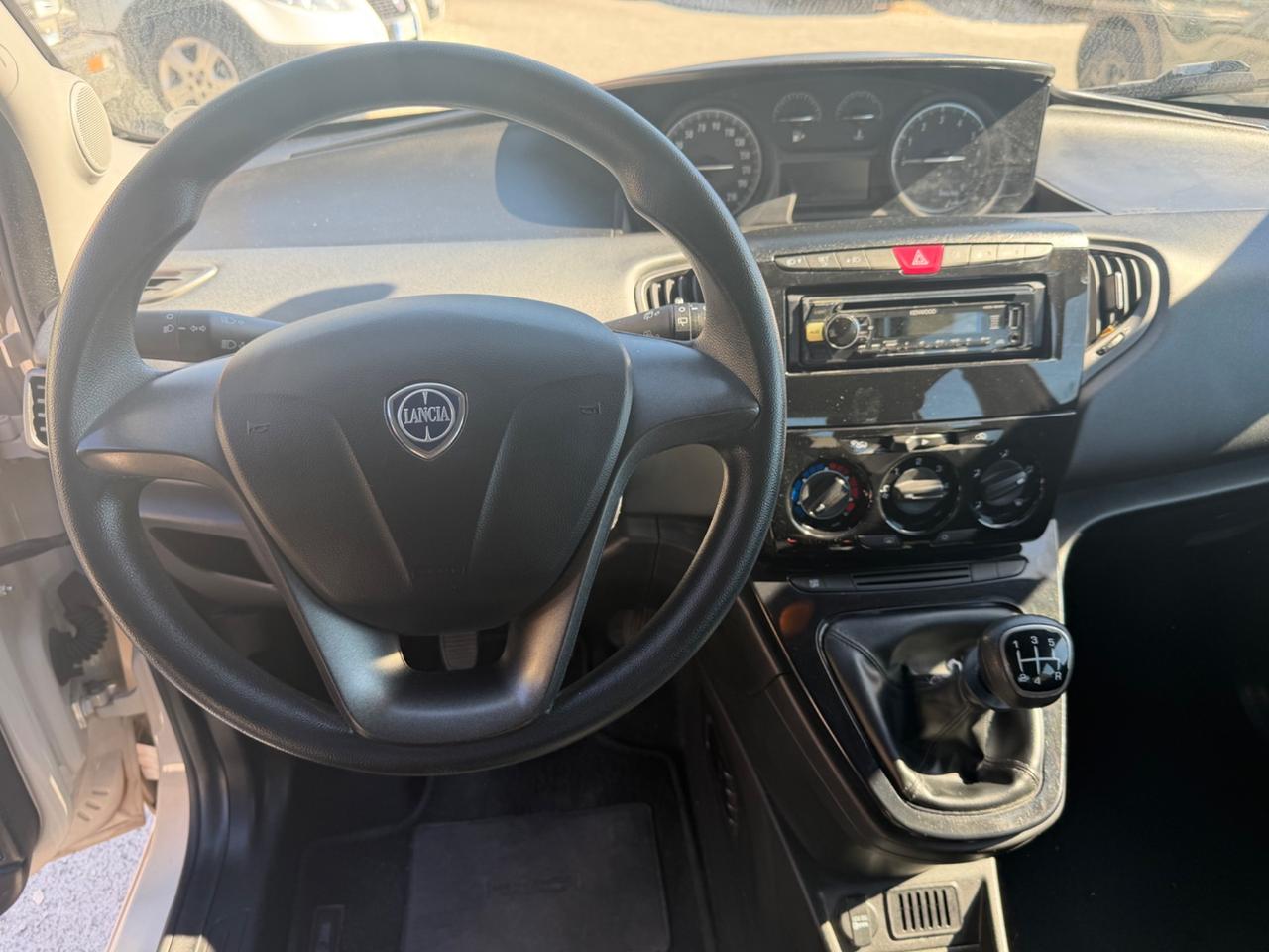 Lancia Ypsilon 1.2 69 CV 5 porte GPL Ecochic Gold