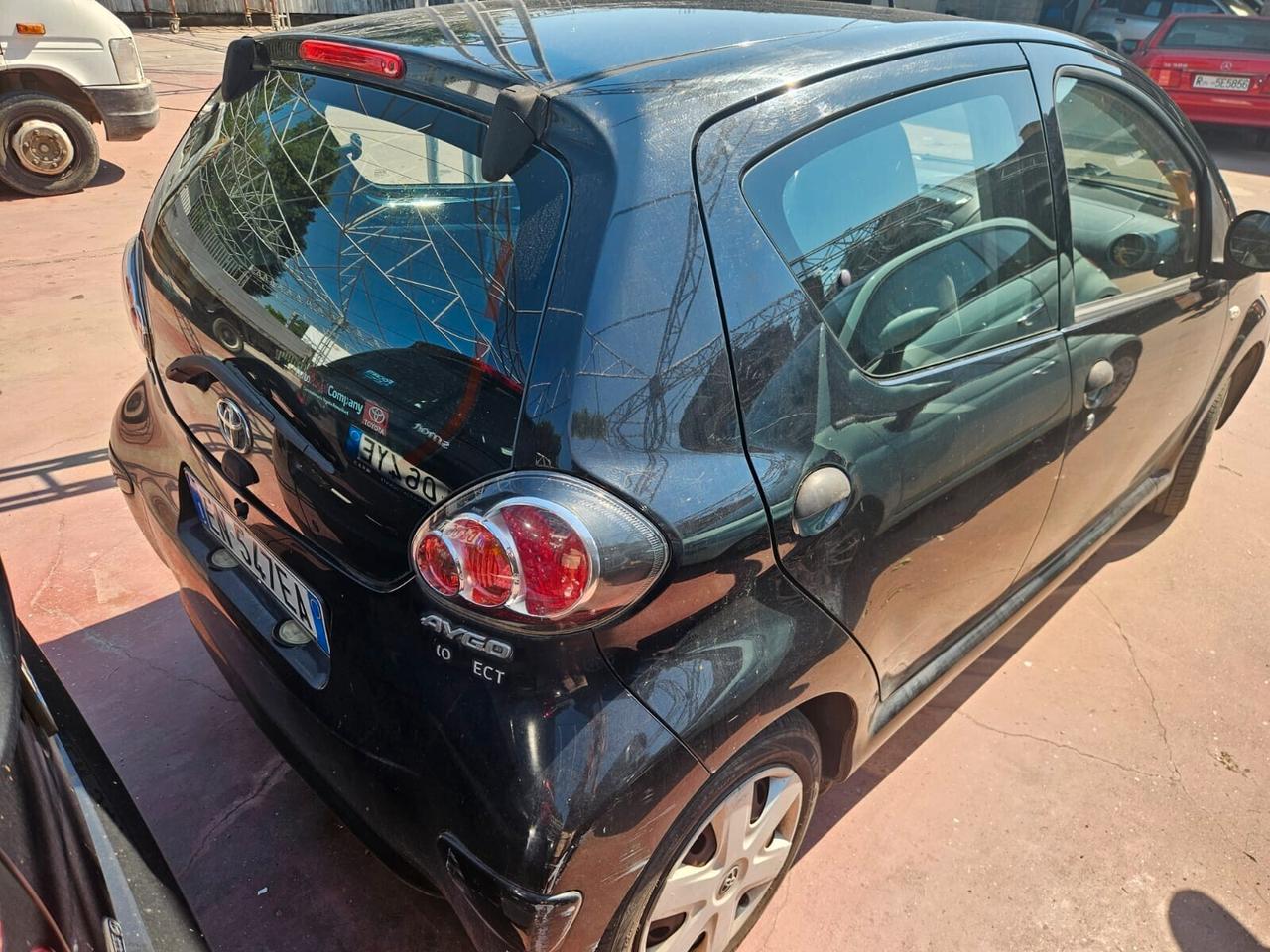 Toyota Aygo 1.0 12V VVT-i 5 porte Lounge MMT