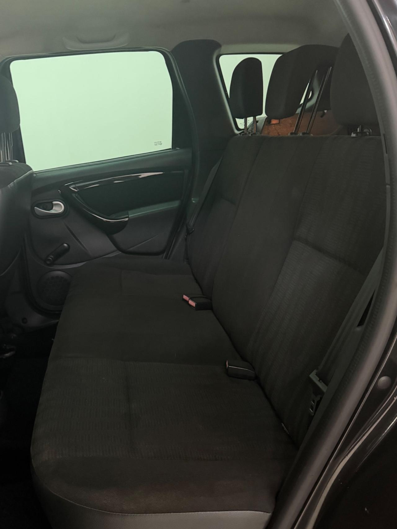 Dacia Duster Laurate