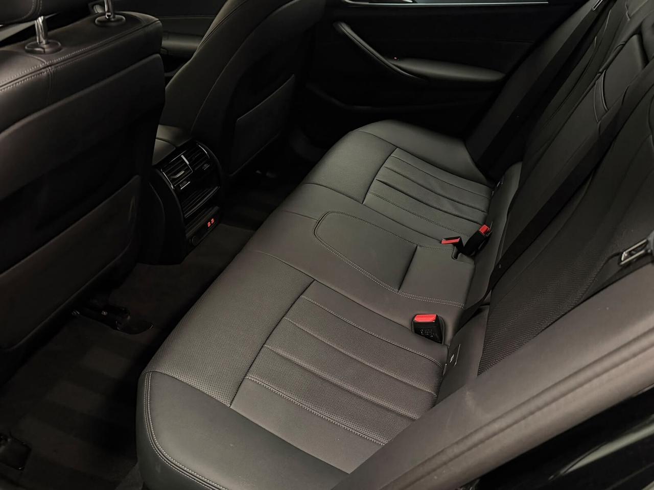 Bmw 520d 48V Touring