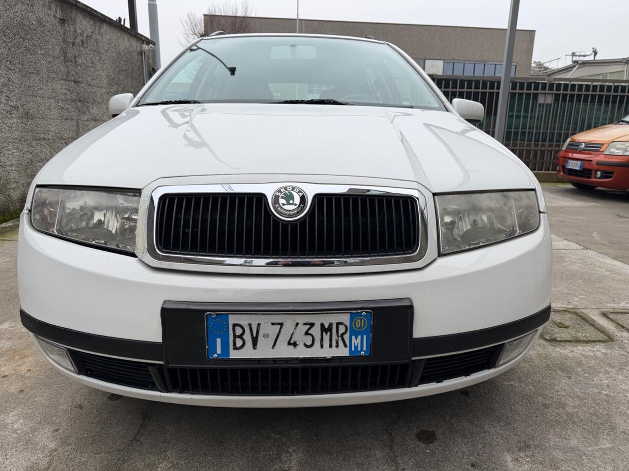 Skoda Fabia 1.4 benzina euro4 neopatentati spaziosoa
