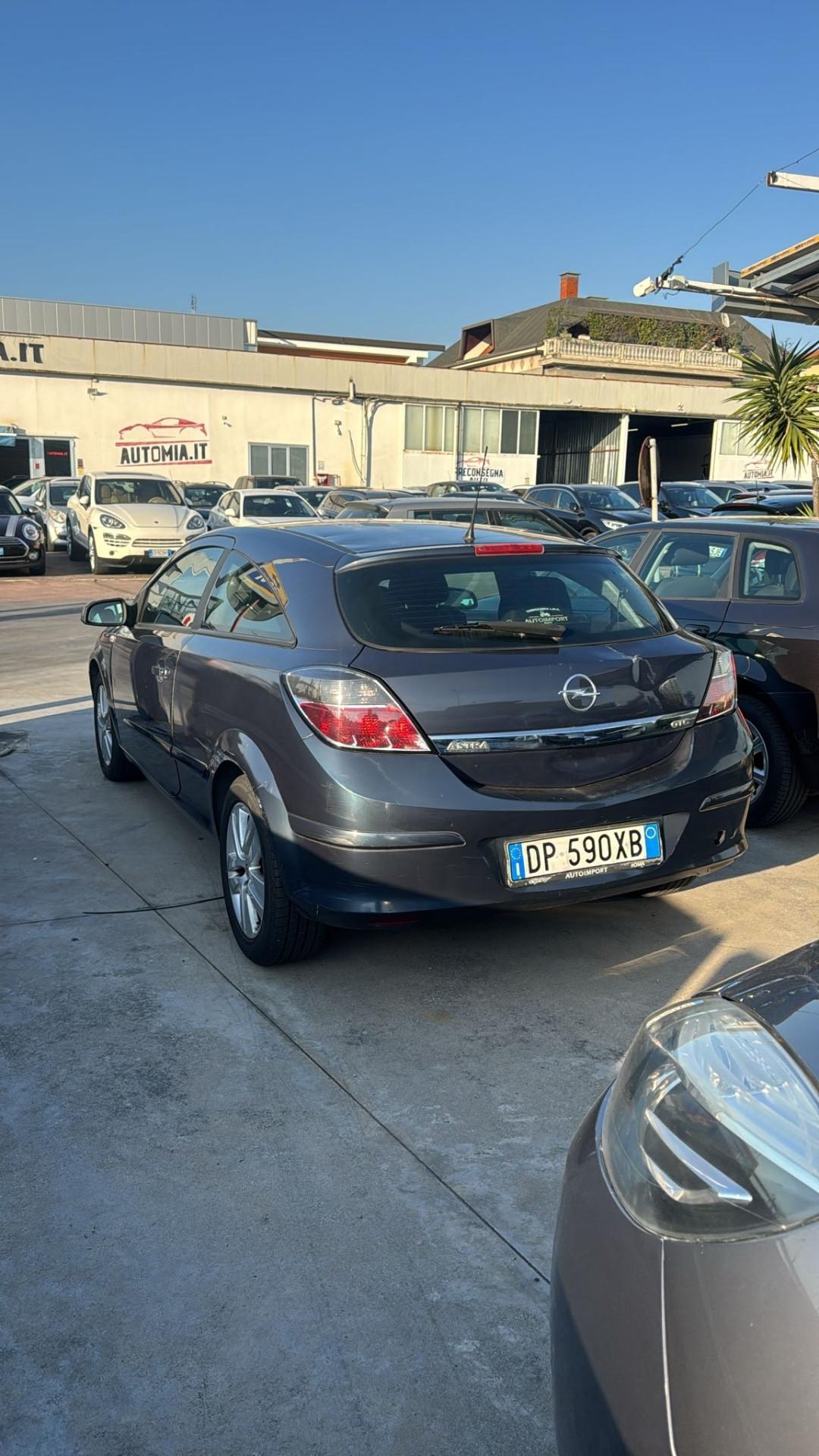 Opel Astra GTC 1.3 CDTI 3 porte Enjoy