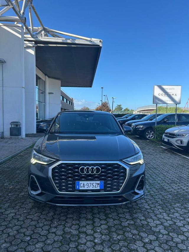 AUDI Q3 SPB 35 TDI S tronic S line edition