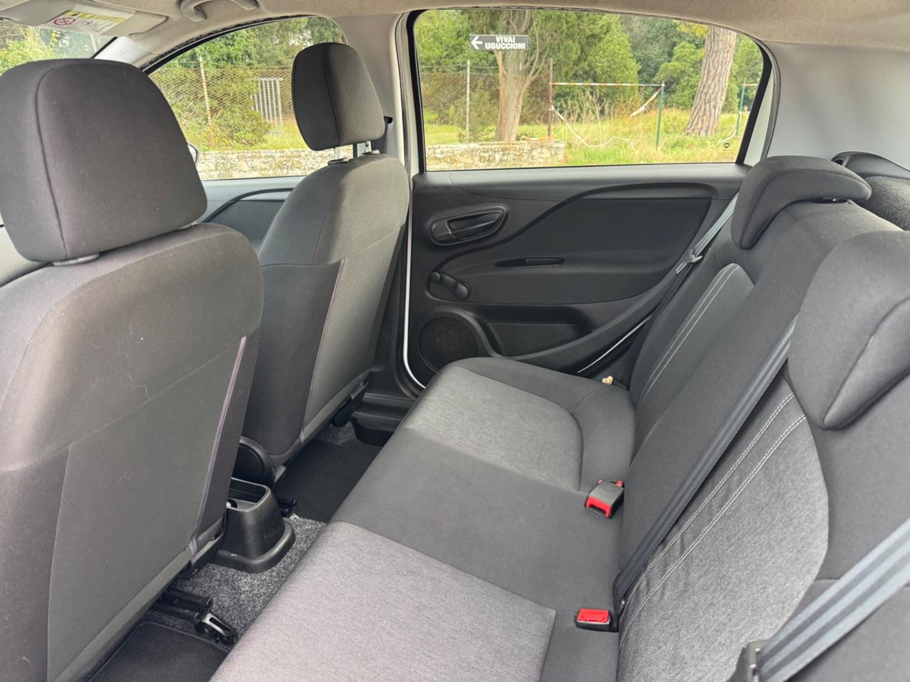 Fiat Punto Lounge 1.2 gpl ok neopatentati