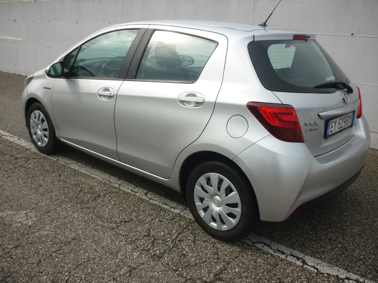 Toyota Yaris 1.5 Hybrid 5 porte Active