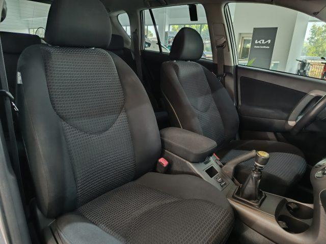 TOYOTA RAV 4 MY23 RAV4 Crossover 2.2 D-4D 136 CV DPF Sol