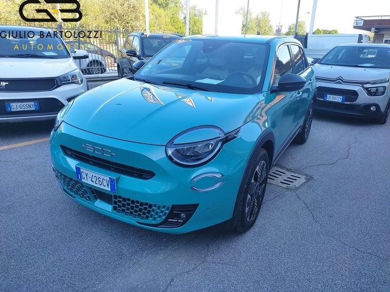 FIAT 600 1.2 Hybrid 110cv La Prima