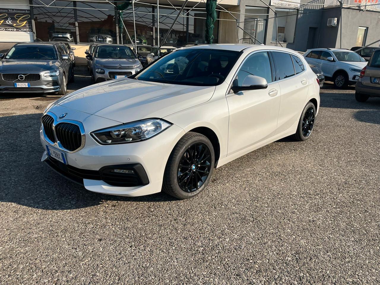 Bmw 116 116d 5p. Business Advantage