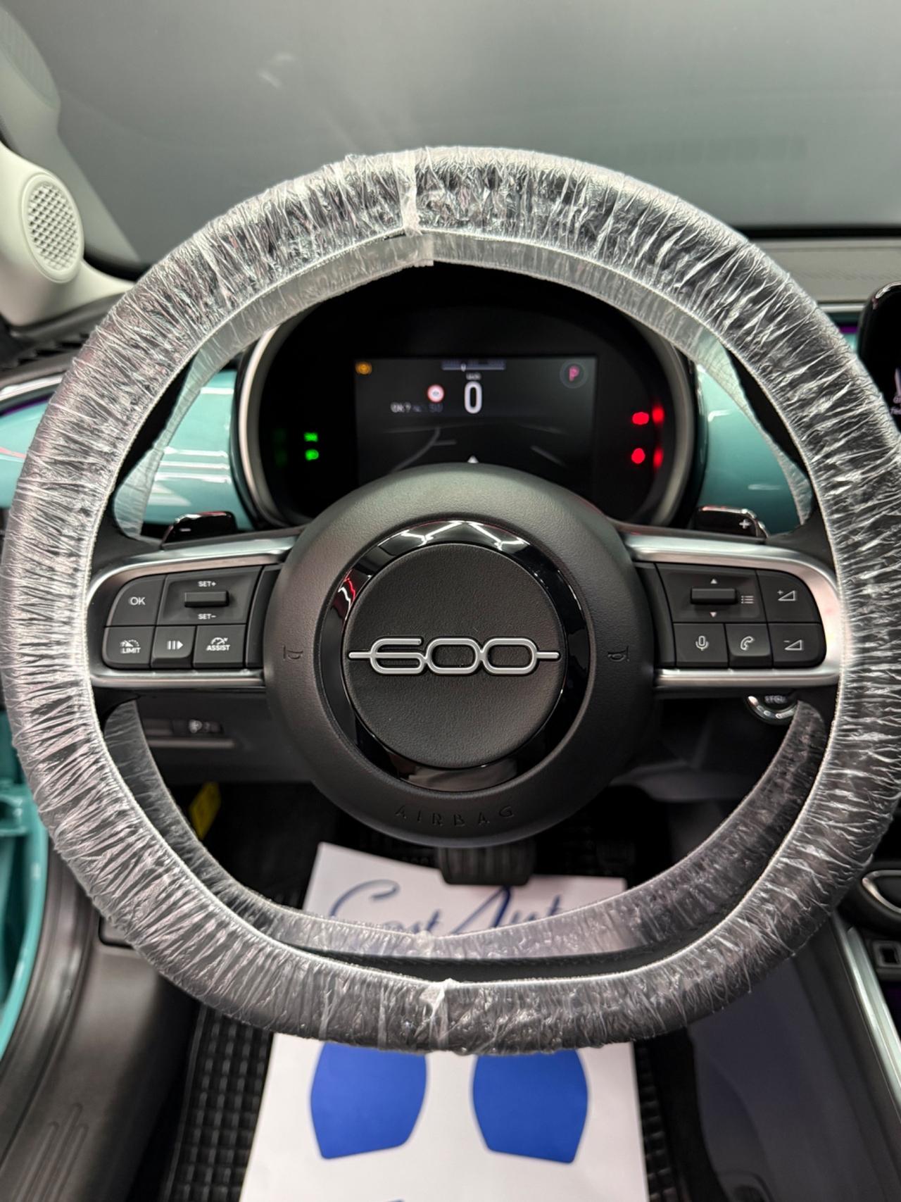 Fiat 600 1.2 Hybrid 145 CV DCT MHEV La Prima