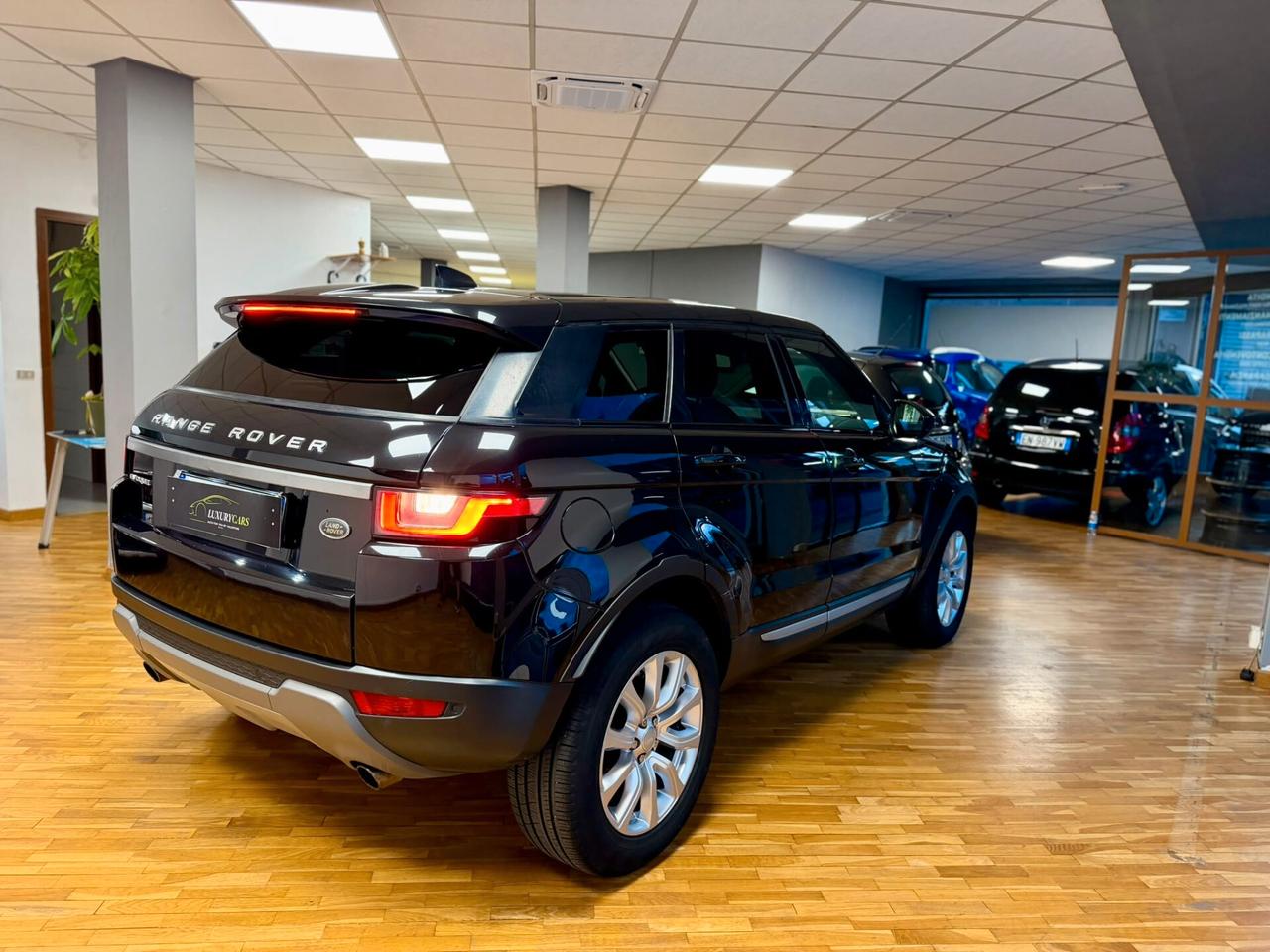 Land Rover Discovery 2.0 TD4 180 CV S