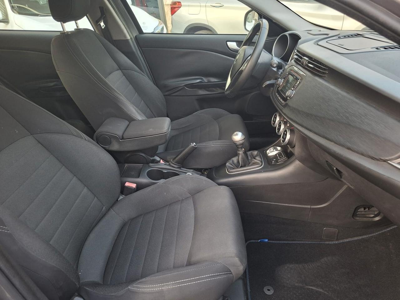 Alfa Romeo Giulietta 1.6 JTDm 120 CV Super * Navi * Garantita 12 Mesi