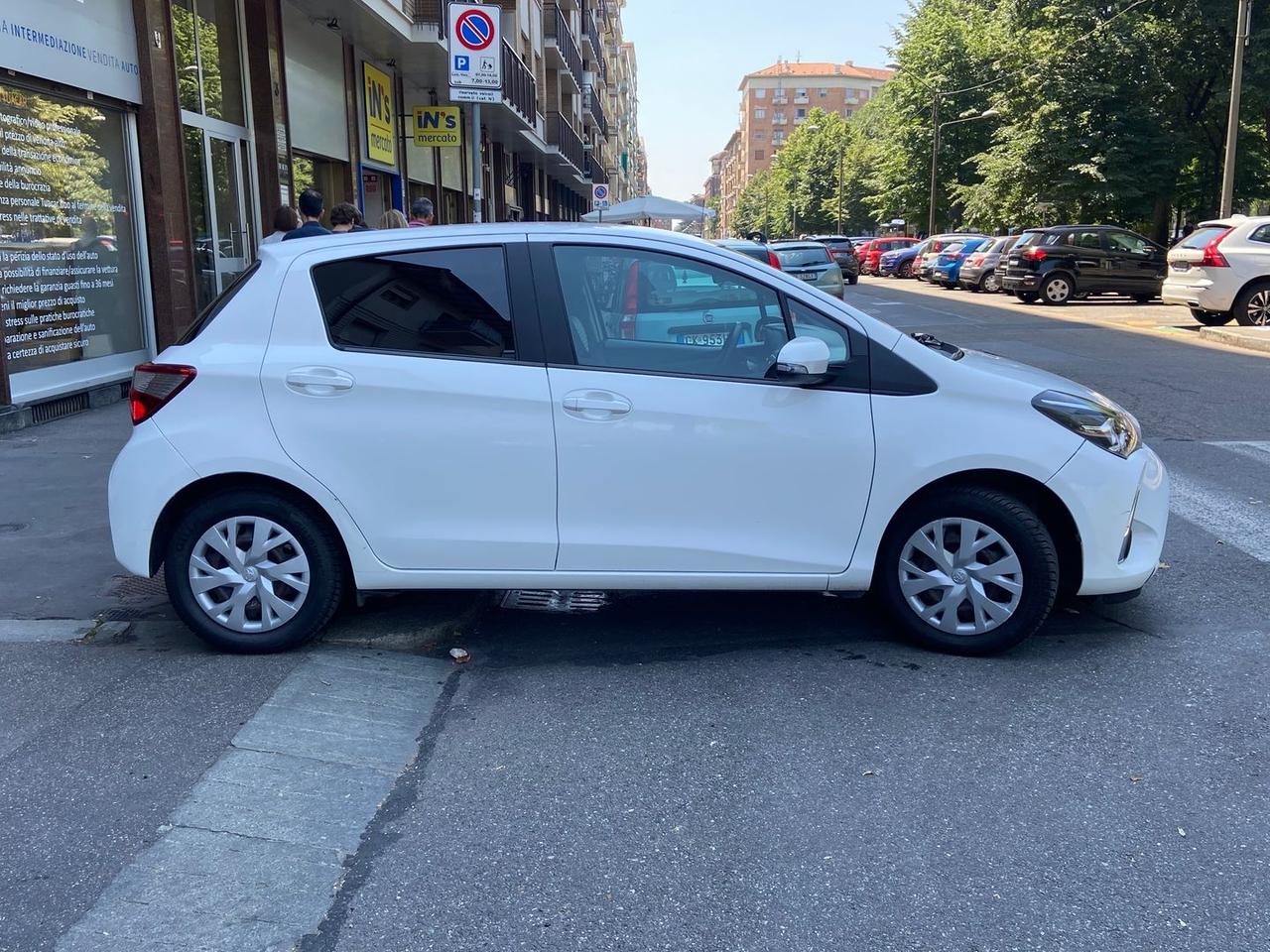 Toyota Yaris Active 1.0 VVT-i #11062