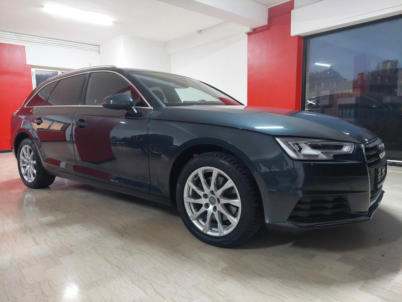 Audi A4 Avant 2.0 TFSI g-tron NAVI/PELLE/LED/TELECAMERA