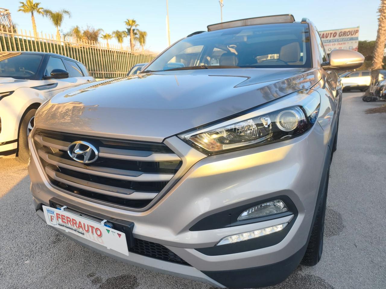 HYUNDAI TUCSON 1.6CRDI 116CV XTECH TETTO APRIBILE