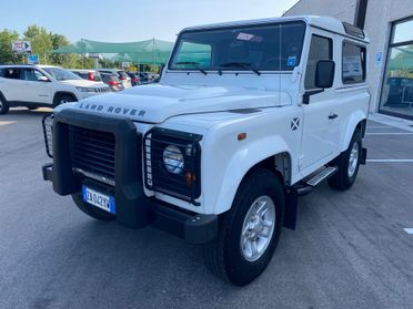 Land Rover Defender 90 2.2 TD4 Autocarro 4 Posti