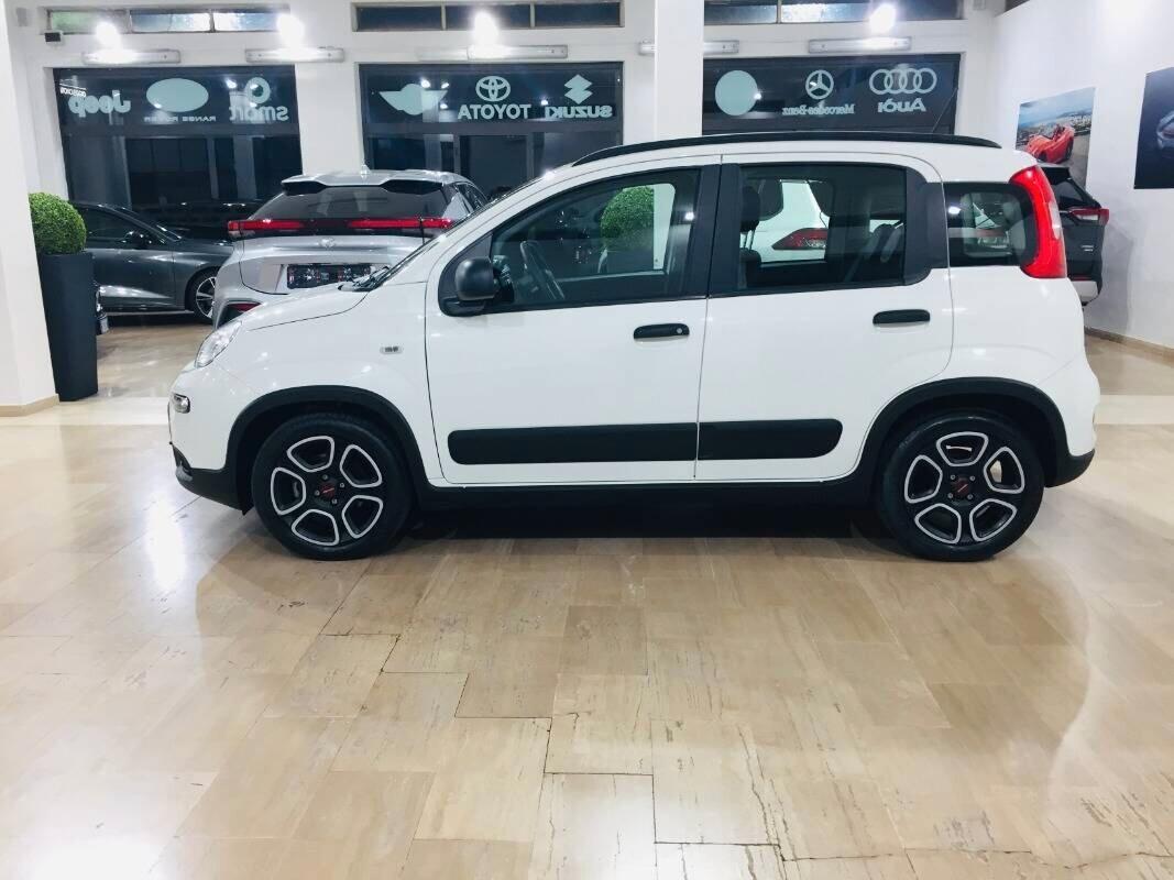 FIAT Panda 1.0 FireFly Hybrid City Life