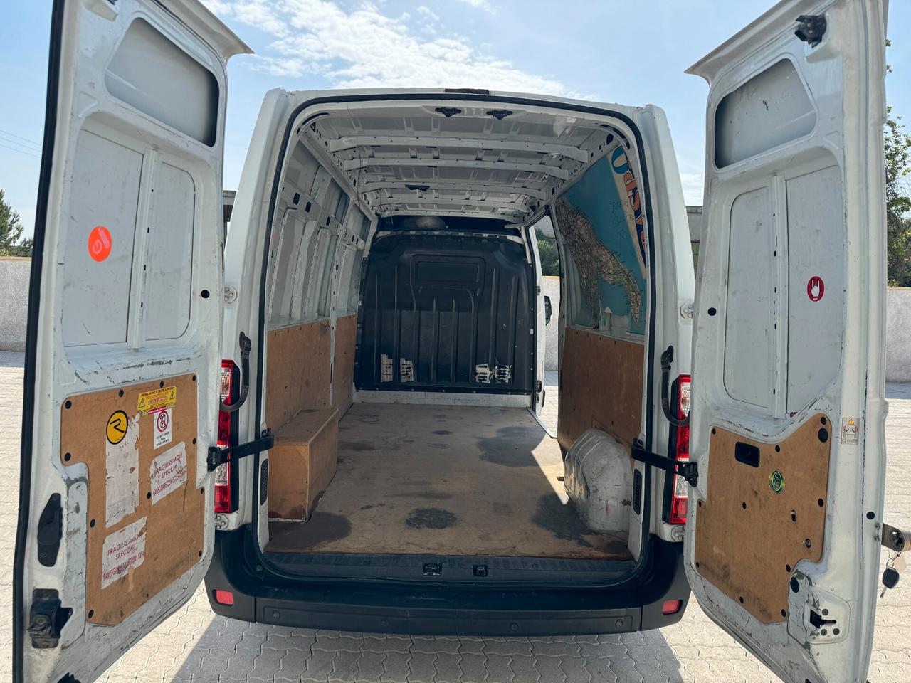 RENAULT MASTER T35 2.3 DCI/135 PL-TM FURGONE 2017