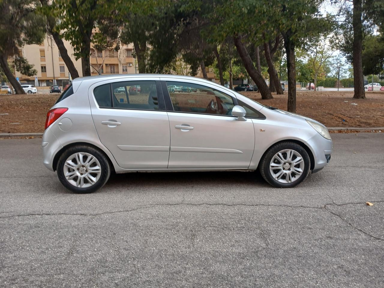 Opel Corsa 1.3 CDTI 90CV 5 porte Cosmo