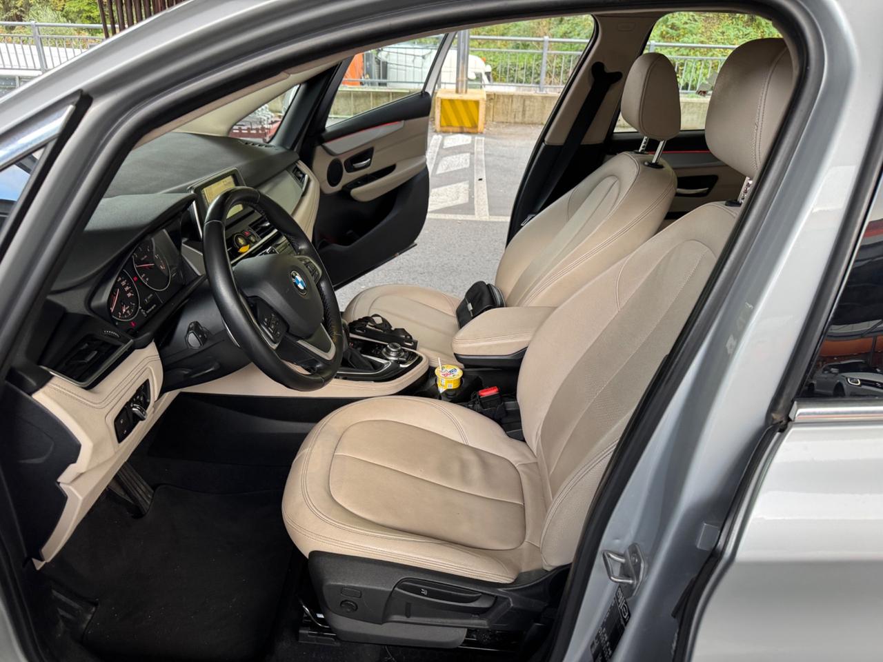 Bmw 218D 2.0 diesel euro6 automatico 2015