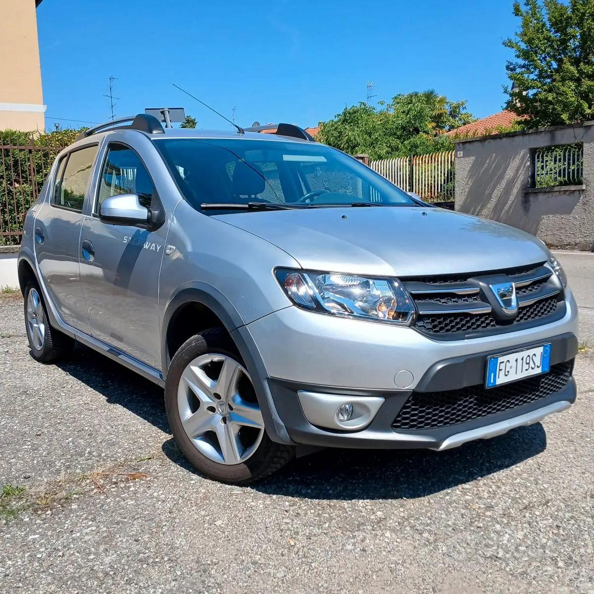 Dacia Sandero 2017 Stepway 1.5 dci (Neopatentati)