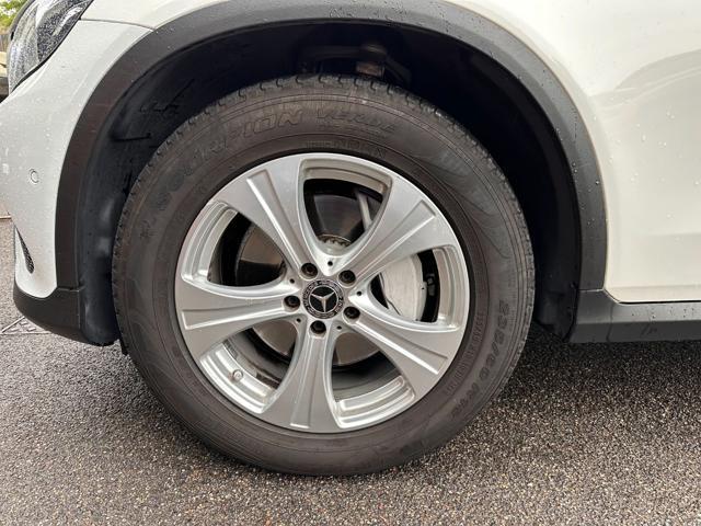 MERCEDES-BENZ GLC 220 d 4 Matic Sport