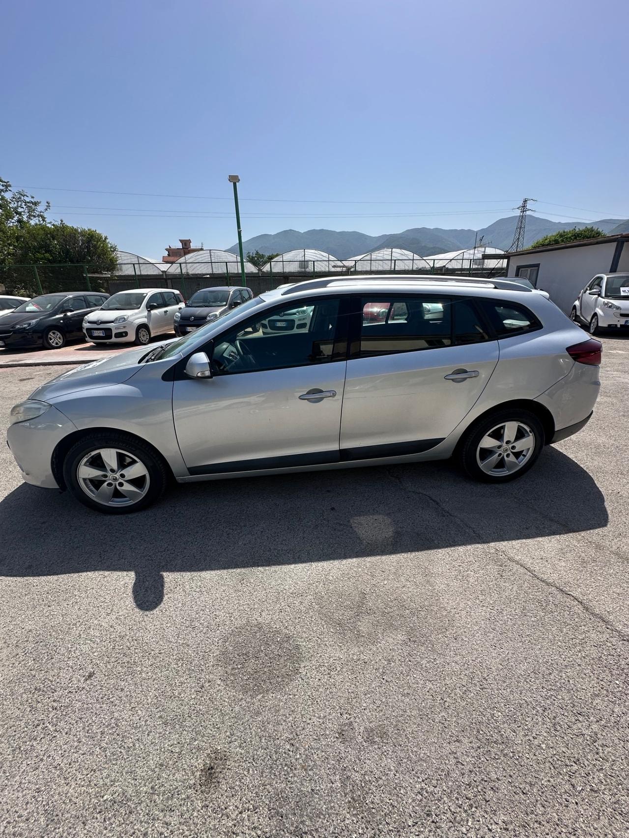 Renault Megane Mégane 1.5 dCi 110CV SporTour Confort