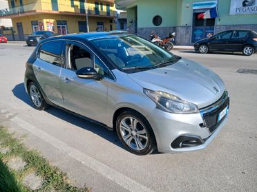Peugeot 208 1.4 HDi 68 CV 5 porte Allure