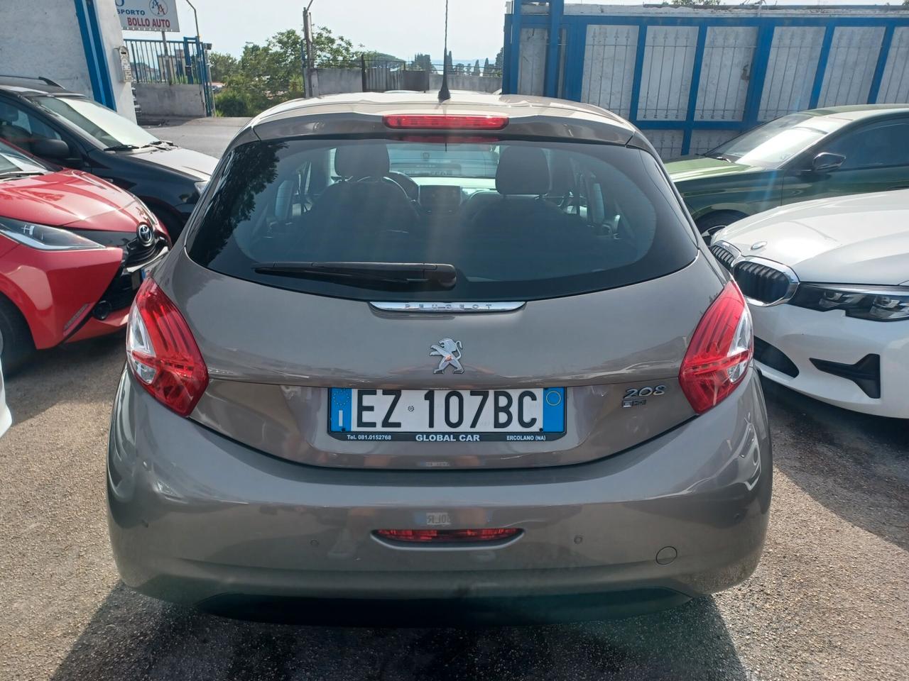 Peugeot 208 1.6 e-HDI 5 porte Allure ANNO 2015