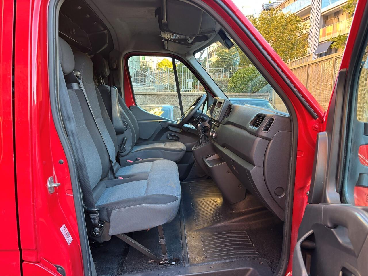 Renault Master T35 2.3 dCi 135 PL-TA Furgone Ice L3 H2