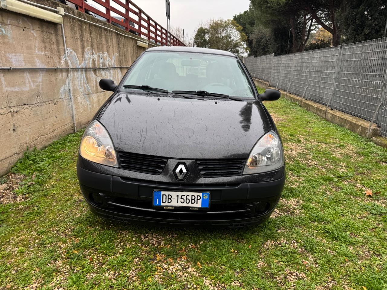 Renault Clio Storia 1.2 16V 5 porte Dynamique