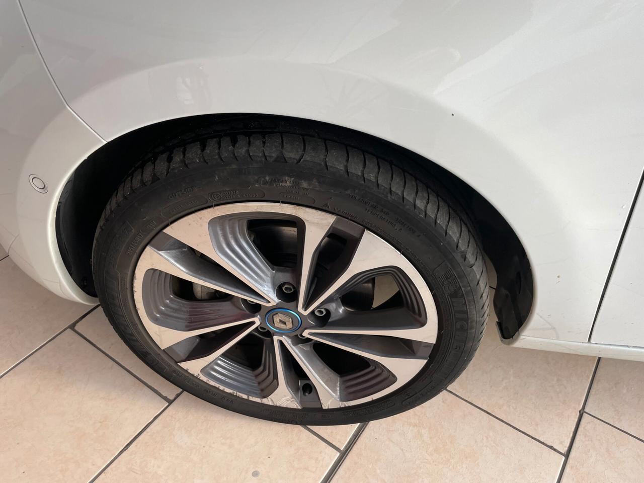 Renault ZOE Intens R135