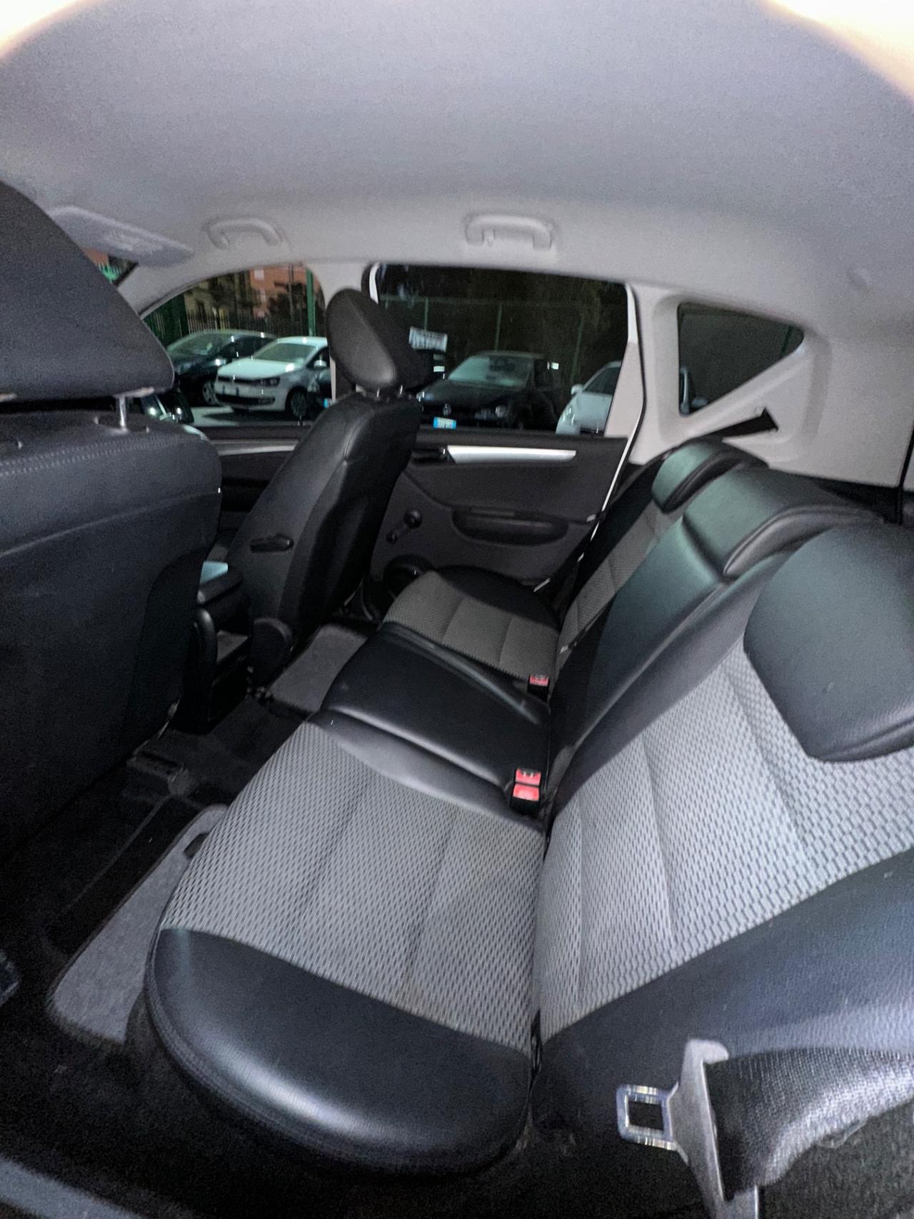 Mercedes-benz A 160 CDI BlueEFFICIENCY Avantgarde