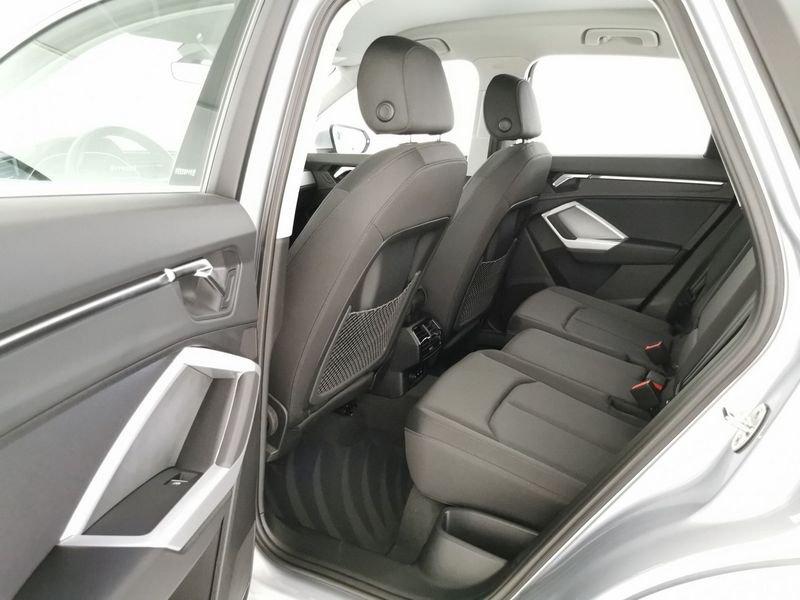 Audi Q3 35 1.5 tfsi Business Advanced