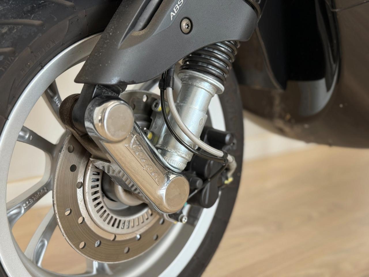 Piaggio Vespa PRIMAVERA 150 ABS
