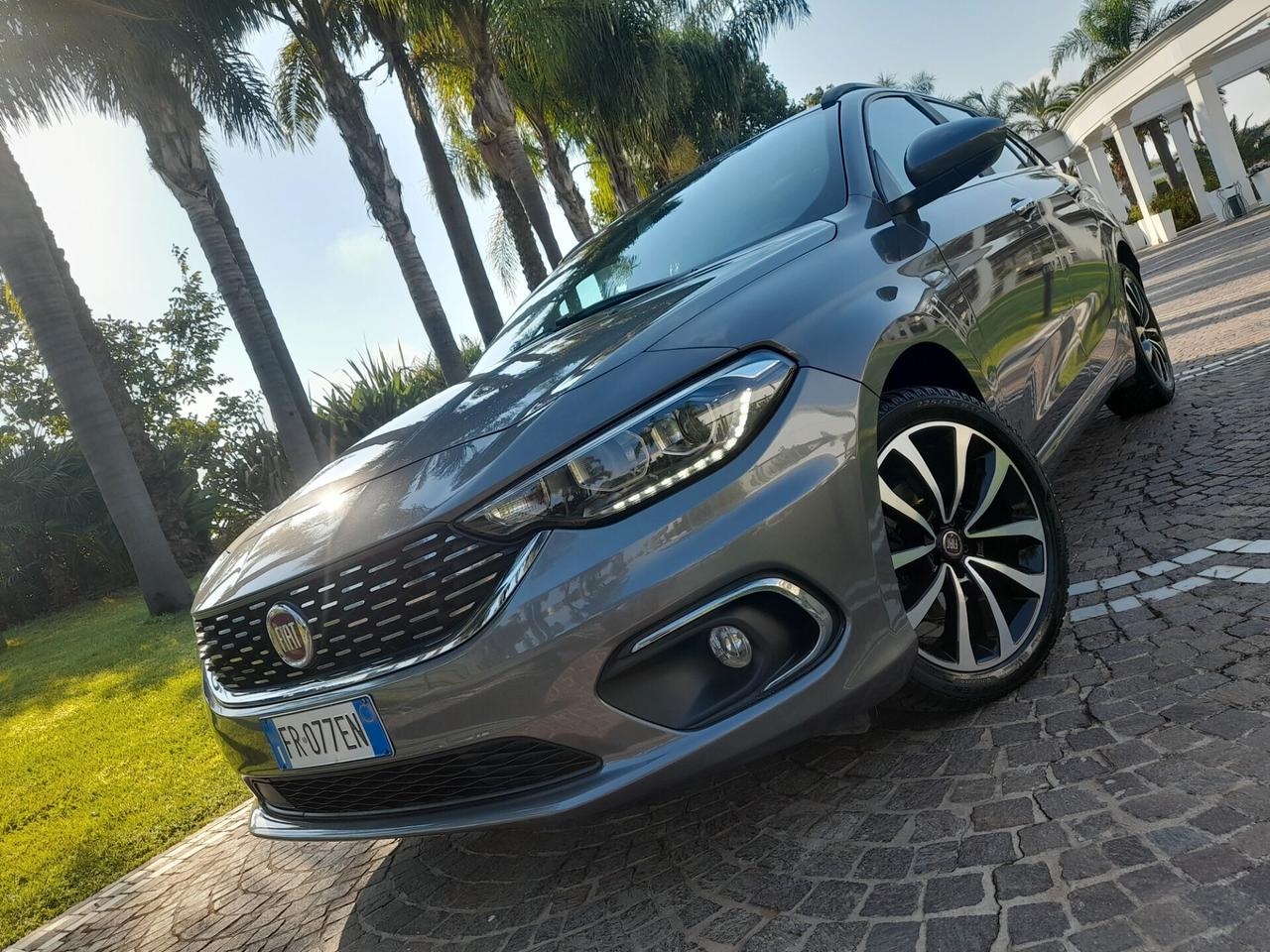 Fiat Tipo 1.6 M-jet 120cv *LOUNGE-FULL OPTIONAL*