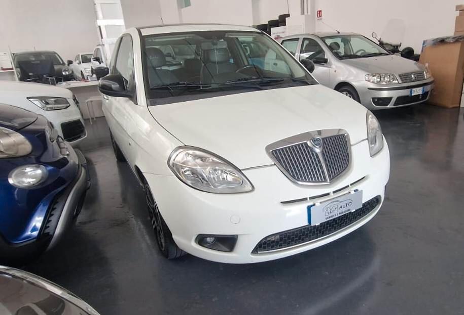 Lancia Ypsilon 1.2 69 CV Elle