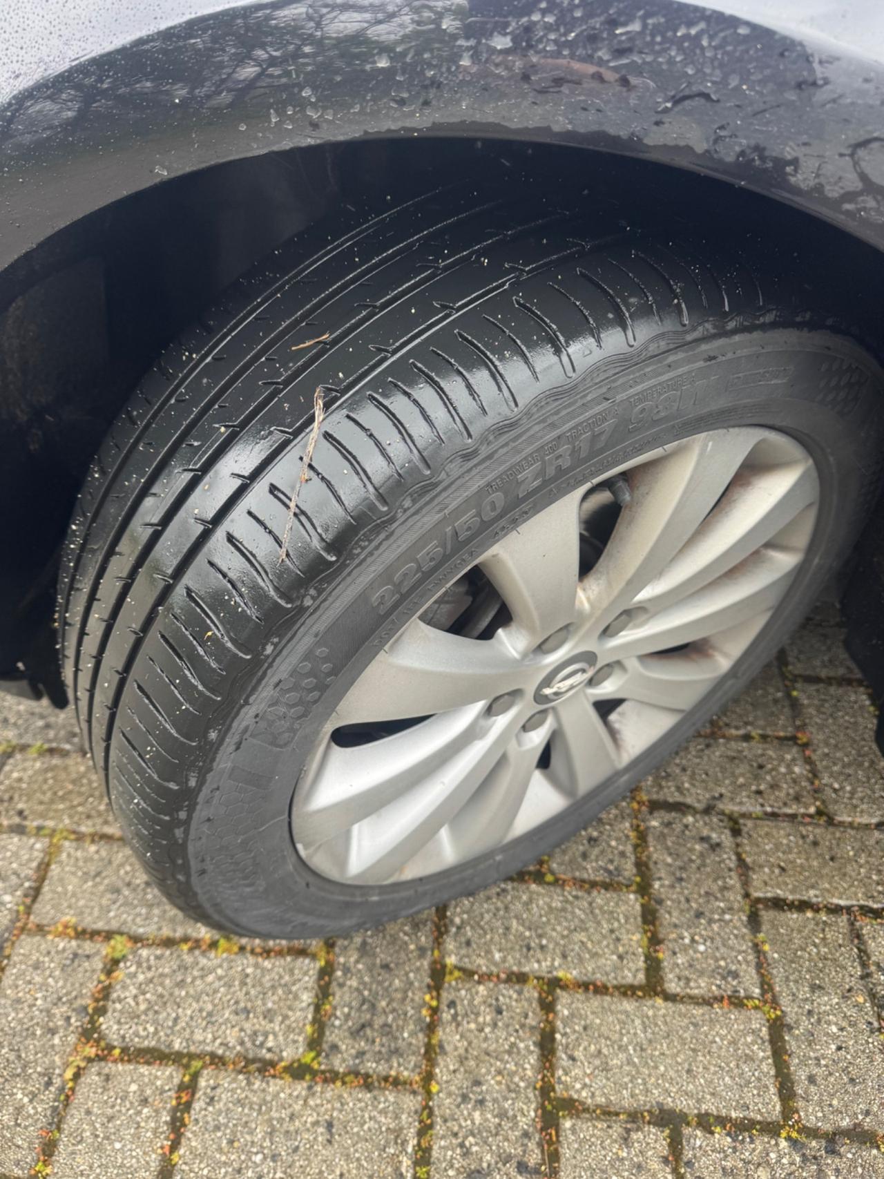 Opel Astra 1.7 CDTI 110CV SW 2012