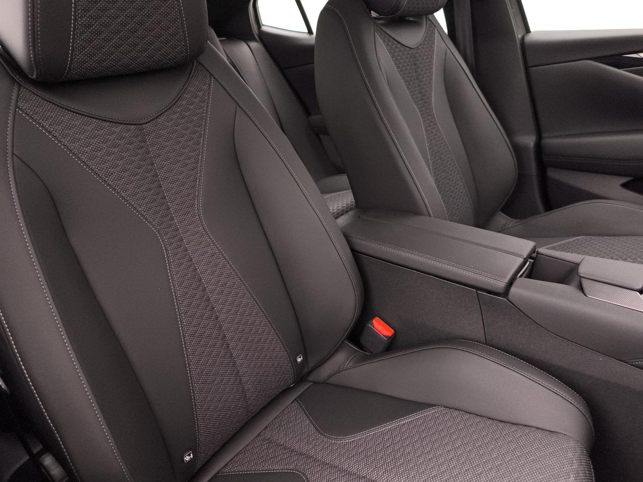 DS DS4 1.6 e-tense Trocadero auto