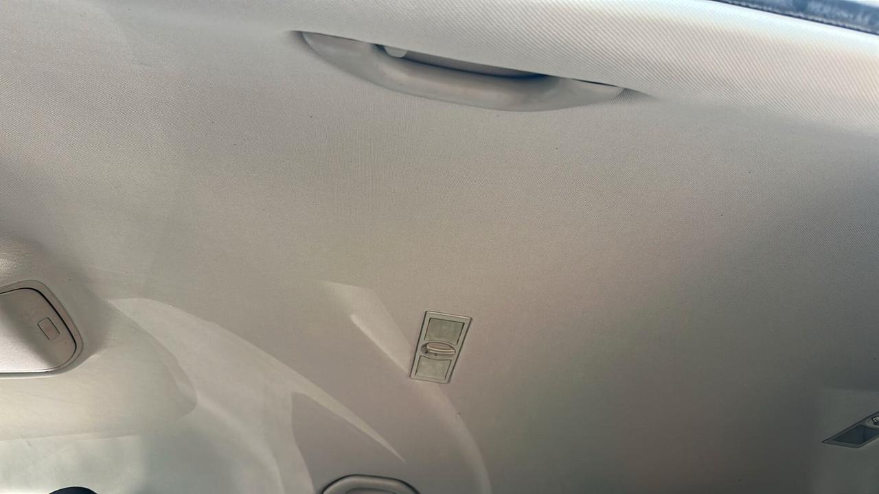 Volkswagen Touran 1.6 TDI Comfortline