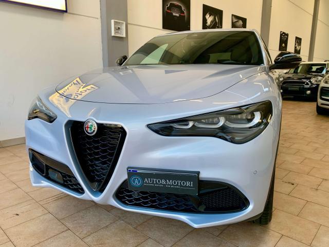 Alfa Romeo Stelvio Stelvio 2023 2.0 T Sprint Q4 280cv auto - 25.790km